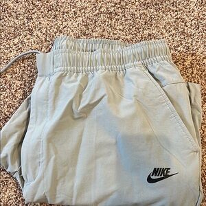 Nike men’s Light Gray Joggers XXL